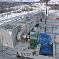 Скребковый транспортер с площадками обслуживания